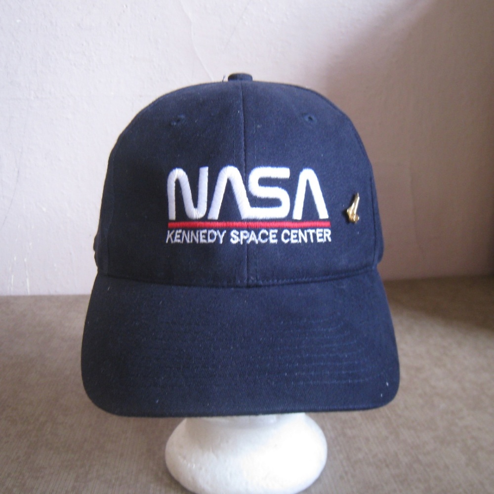 NASA Cap - Picture 2 of 6